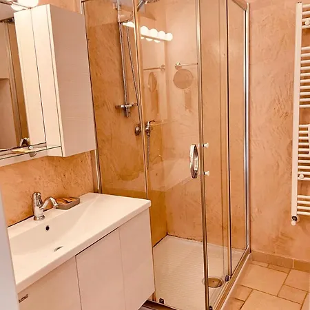 Vicoli Del Borgo Руффано